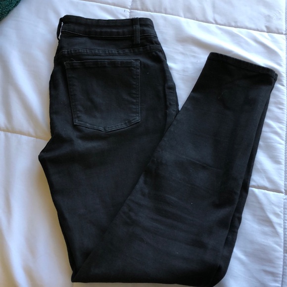 Black mid rise skinny jeans - Picture 1 of 4